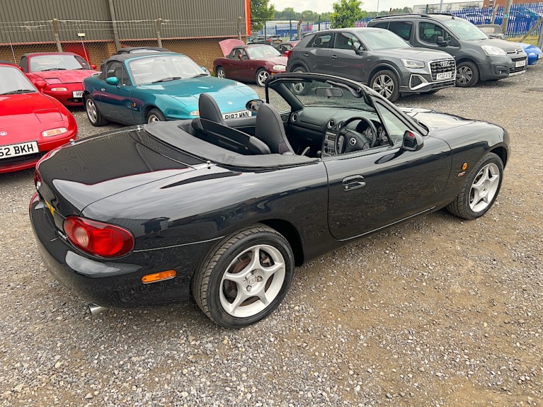 2005 Mazda MX-5 Mk2.5 1.8vvt Icon